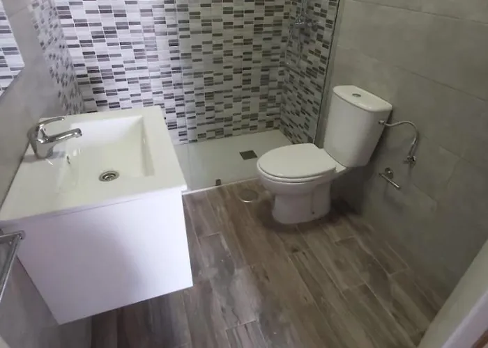 Garden City, San Eugenio アデヘ