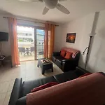 Garden City, San Eugenio Appartement